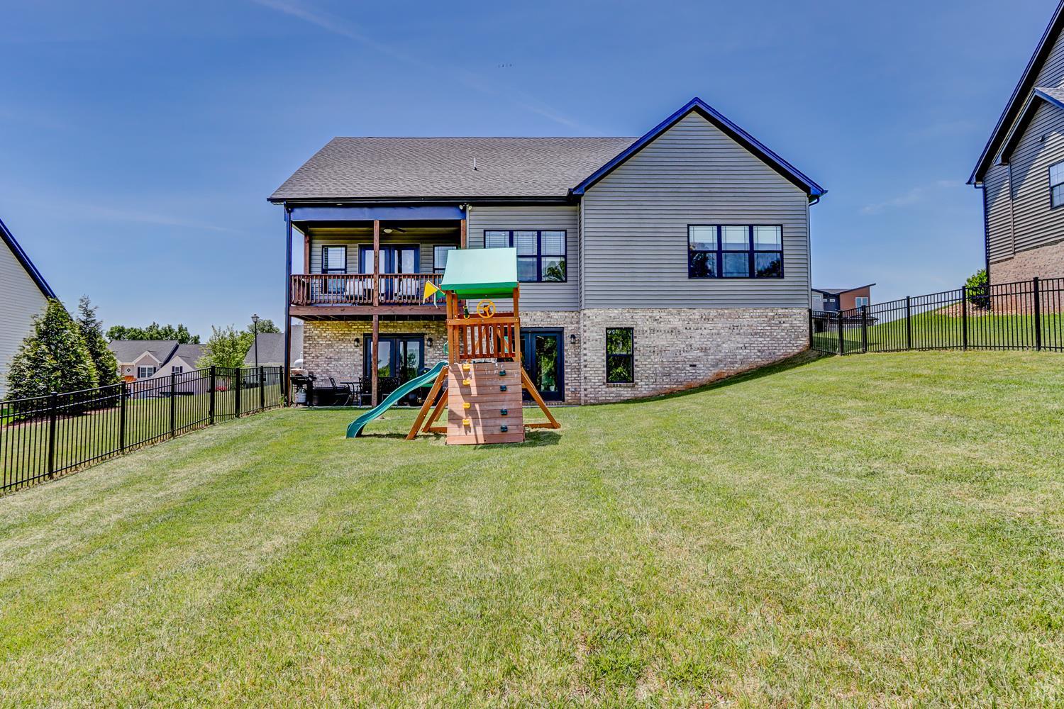 1151 Jefferson Meadows Drive, Forest, Virginia image 2