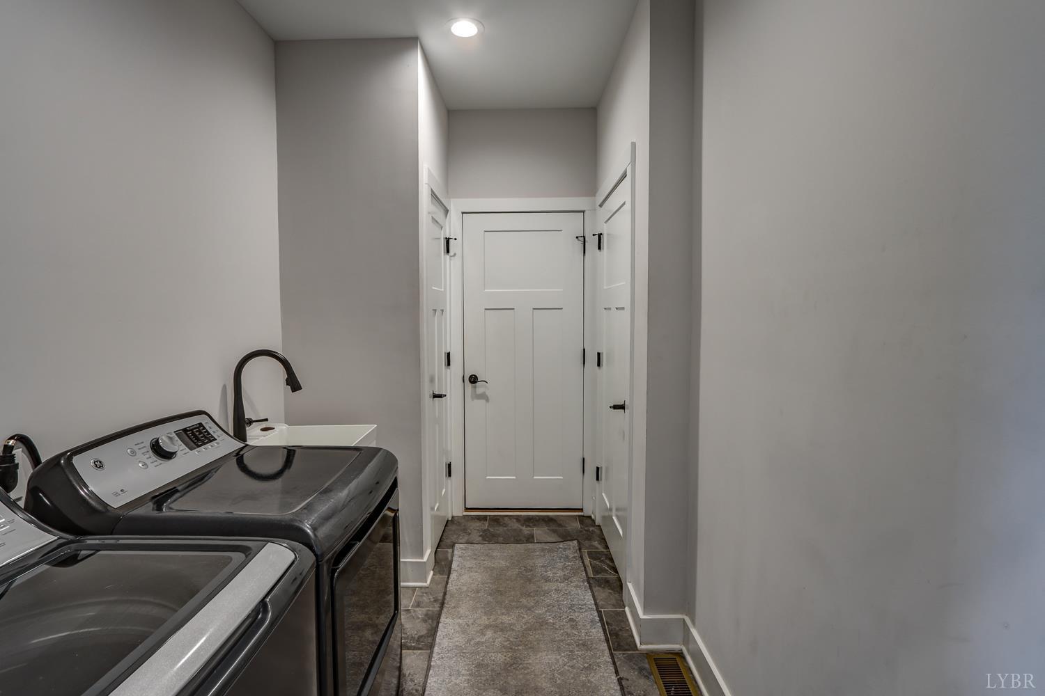 1151 Jefferson Meadows Drive, Forest, Virginia image 20