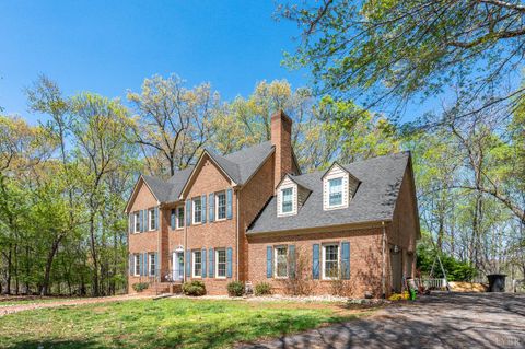 Tiny photo for 202 Burning Lamp Lane, Forest, VA 24551 (MLS # 365730)