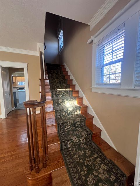 Tiny photo for 1405 Bedford Avenue, Altavista, VA 24517 (MLS # 364111)