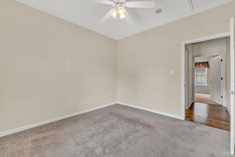 Tiny photo for 207 Duncraig Drive DR, Lynchburg, VA 24502 (MLS # 366323)