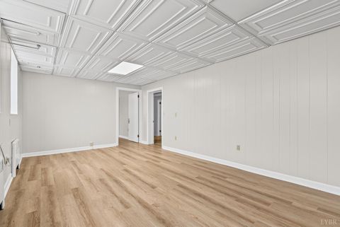 Tiny photo for 525 7th St St, Altavista, VA 24517 (MLS # 366700)