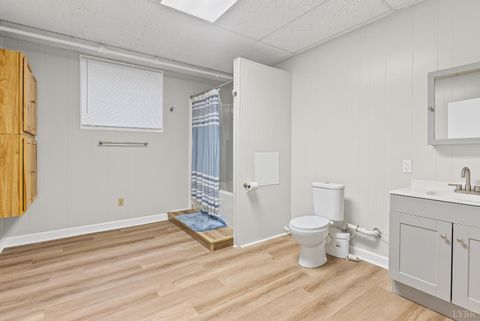Tiny photo for 525 7th St St, Altavista, VA 24517 (MLS # 366700)