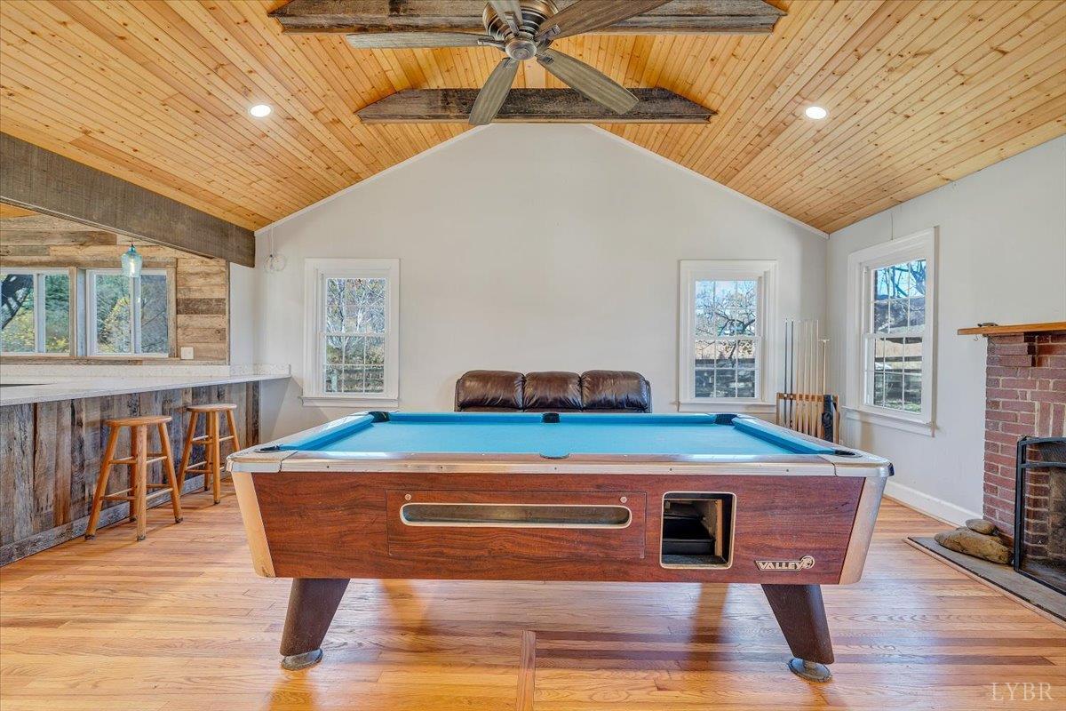 Big Island, Virginia 24526, United States, 2 Bedrooms Bedrooms, ,1 BathroomBathrooms,Residential,Pending,241384