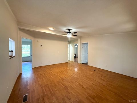 Tiny photo for 12668 Patrick Henry Hwy Hwy, Brookneal, VA 24528 (MLS # 364832)