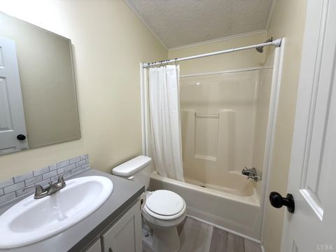 Tiny photo for 12668 Patrick Henry Hwy Hwy, Brookneal, VA 24528 (MLS # 364832)