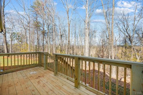 Tiny photo for 682 Cornfield Lane, Appomattox, VA 24522 (MLS # 363822)