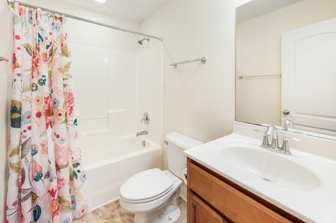 Tiny photo for 122 Colonnade Street, Lynchburg, VA 24502 (MLS # 363048)