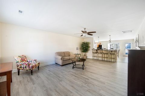 Tiny photo for 122 Colonnade Street, Lynchburg, VA 24502 (MLS # 363048)