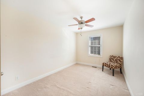 Tiny photo for 122 Colonnade Street, Lynchburg, VA 24502 (MLS # 363048)