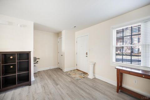 Tiny photo for 122 Colonnade Street, Lynchburg, VA 24502 (MLS # 363048)