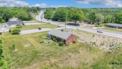 Tiny photo for 3956 S Amherst Highway, Amherst, VA 24572 (MLS # 366724)
