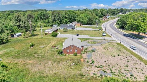 Tiny photo for 3956 S Amherst Highway, Amherst, VA 24572 (MLS # 366724)