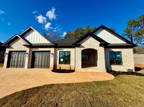 Photo of 20 Crest Ridge Court, Rustburg, VA 24588 (MLS # 365004)