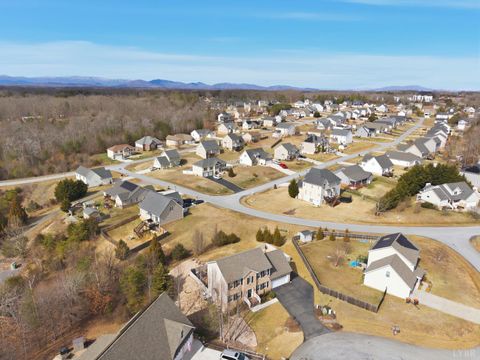 Tiny photo for 45 Garnett Court, Evington, VA 24550 (MLS # 364682)