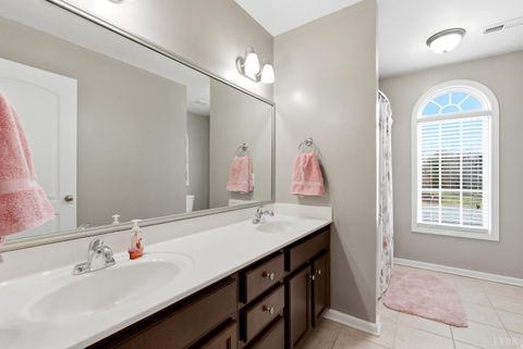 Tiny photo for 45 Garnett Court, Evington, VA 24550 (MLS # 364682)