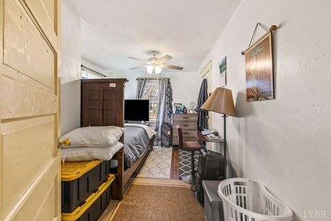 Tiny photo for 1300 16th Street, Lynchburg, VA 24504 (MLS # 364001)