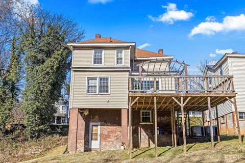 Tiny photo for 1300 16th Street, Lynchburg, VA 24504 (MLS # 364001)
