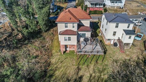 Tiny photo for 1300 16th Street, Lynchburg, VA 24504 (MLS # 364001)