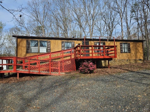 Homes For Sale - 413 Plum Branch Road<br/> Campbell County, Lynchburg, VA 24504