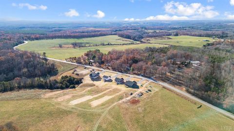 Tiny photo for 10494 Leesville Road, Lynch Station, VA 24571 (MLS # 363037)