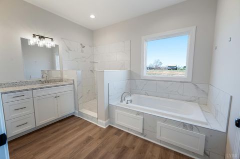 Tiny photo for 10494 Leesville Road, Lynch Station, VA 24571 (MLS # 363037)