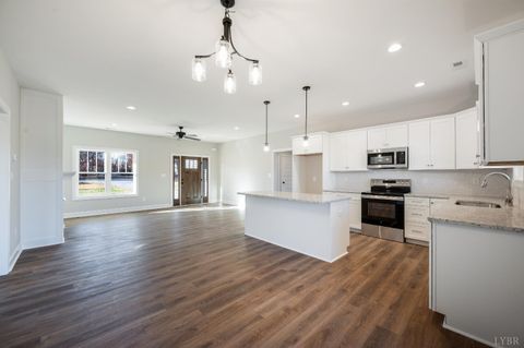 Tiny photo for 10494 Leesville Road, Lynch Station, VA 24571 (MLS # 363037)