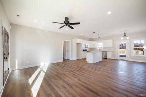 Tiny photo for 10494 Leesville Road, Lynch Station, VA 24571 (MLS # 363037)