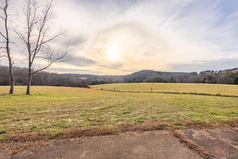 Tiny photo for 2809 Bedford Highway, Lynch Station, VA 24571 (MLS # 363576)