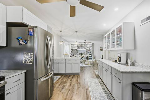 Tiny photo for 1271 Church Street, Appomattox, VA 24522 (MLS # 366361)