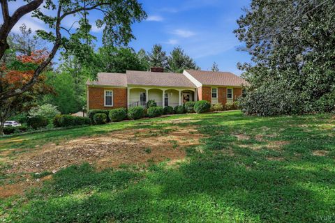 Tiny photo for 1271 Church Street, Appomattox, VA 24522 (MLS # 366361)