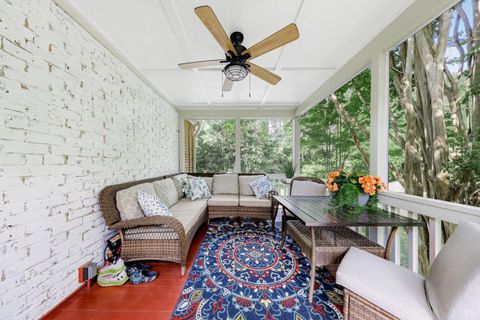 Tiny photo for 1271 Church Street, Appomattox, VA 24522 (MLS # 366361)