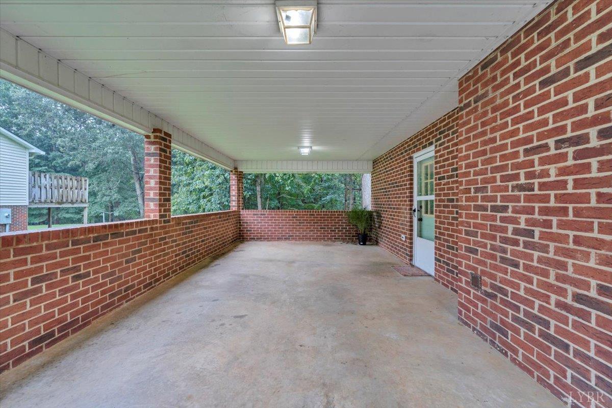 Lynchburg, Virginia 24503, United States, 3 Bedrooms Bedrooms, ,2 BathroomsBathrooms,Residential,Active,176433