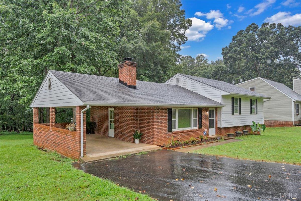 Lynchburg, Virginia 24503, United States, 3 Bedrooms Bedrooms, ,2 BathroomsBathrooms,Residential,Active,176433