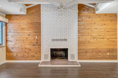 Tiny photo for 1261 Bear Creek Loop Loop, Bedford, VA 24523 (MLS # 363491)