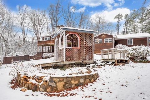 Tiny photo for 1261 Bear Creek Loop Loop, Bedford, VA 24523 (MLS # 363491)