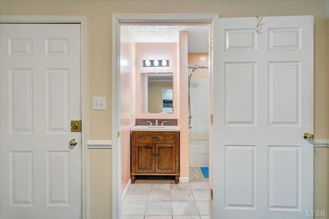 Tiny photo for 1261 Bear Creek Loop Loop, Bedford, VA 24523 (MLS # 363491)