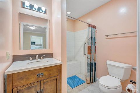 Tiny photo for 1261 Bear Creek Loop Loop, Bedford, VA 24523 (MLS # 363491)