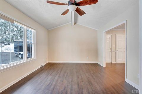 Tiny photo for 1261 Bear Creek Loop Loop, Bedford, VA 24523 (MLS # 363491)