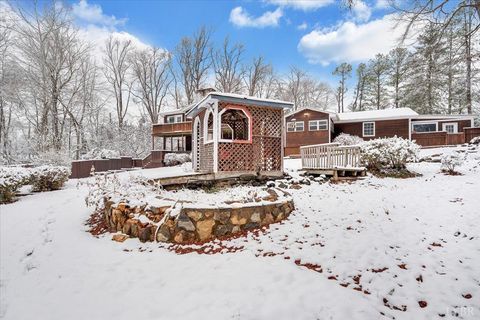 Tiny photo for 1261 Bear Creek Loop Loop, Bedford, VA 24523 (MLS # 363491)