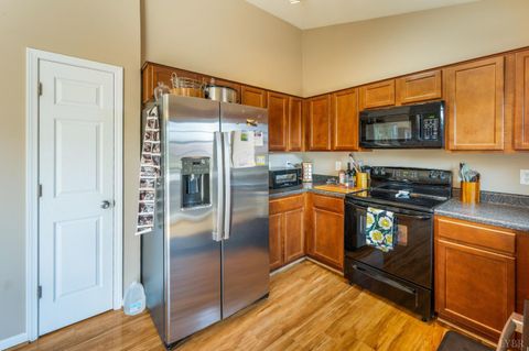 Tiny photo for 1169 Woods End Lane, Forest, VA 24551 (MLS # 366754)
