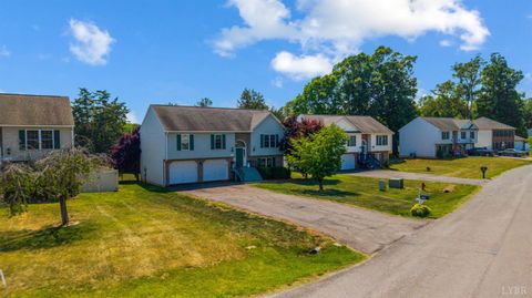 Tiny photo for 1169 Woods End Lane, Forest, VA 24551 (MLS # 366754)