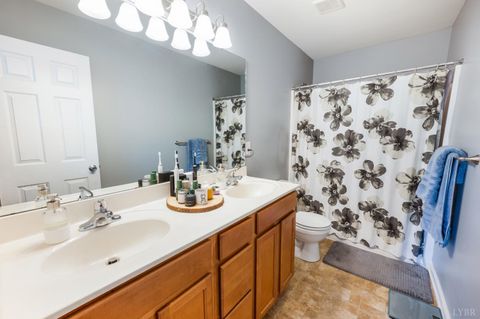 Tiny photo for 1169 Woods End Lane, Forest, VA 24551 (MLS # 366754)