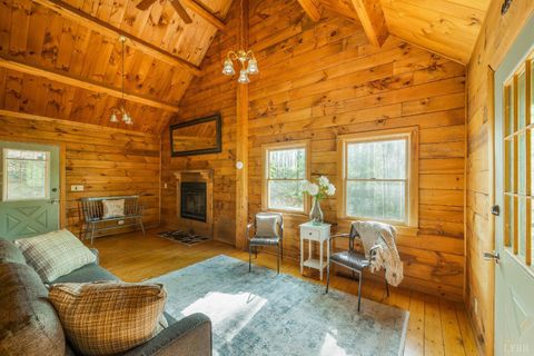 Tiny photo for 3882 Rocky Mountain Road, Forest, VA 24551 (MLS # 365927)