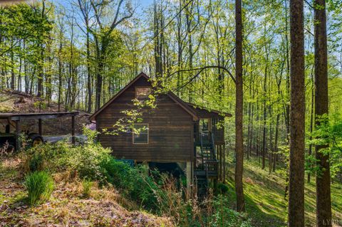 Tiny photo for 3882 Rocky Mountain Road, Forest, VA 24551 (MLS # 365927)