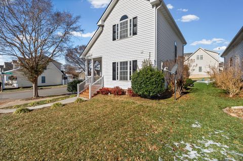 Tiny photo for 300 Wyndhurst Drive, Lynchburg, VA 24502 (MLS # 363526)