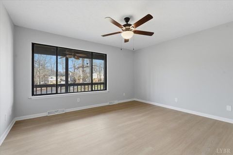 Tiny photo for 103 colonial Court, Lynchburg, VA 24551 (MLS # 363274)