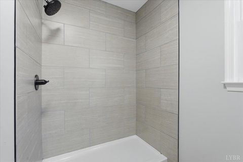 Tiny photo for 103 colonial Court, Lynchburg, VA 24551 (MLS # 363274)