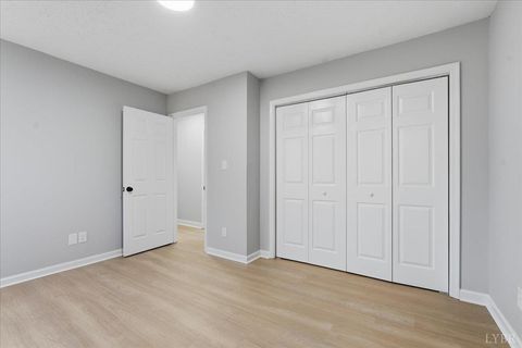 Tiny photo for 103 colonial Court, Lynchburg, VA 24551 (MLS # 363274)