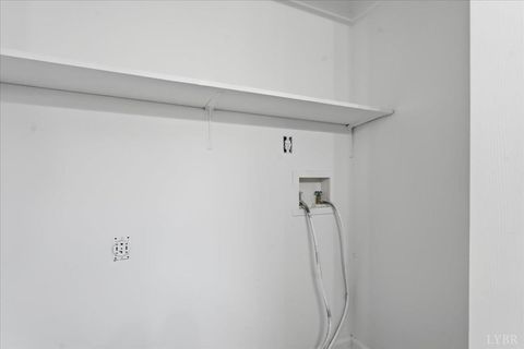 Tiny photo for 103 colonial Court, Lynchburg, VA 24551 (MLS # 363274)